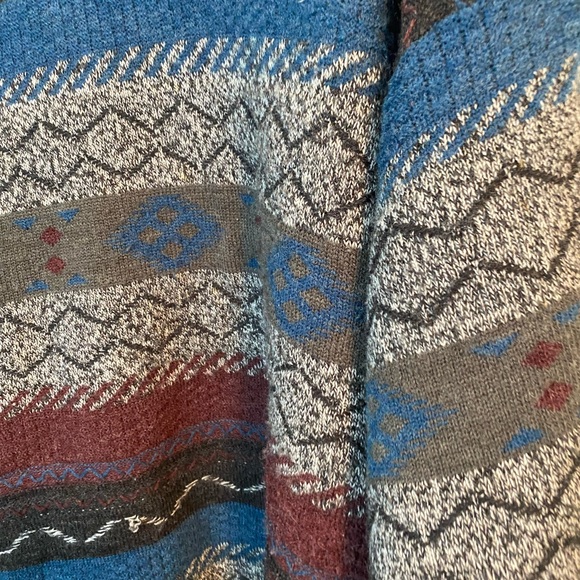 Functionals Sweater - Picture 6 of 9